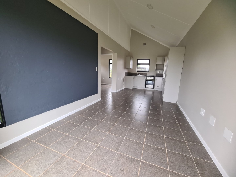 2 Bedroom Property for Sale in Kidds Beach Eastern Cape
